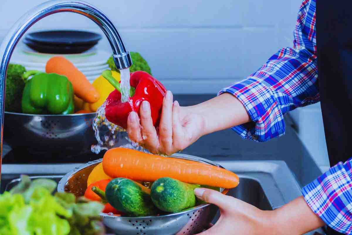 lavare frutta verdura frutta e verdura: come lavarle